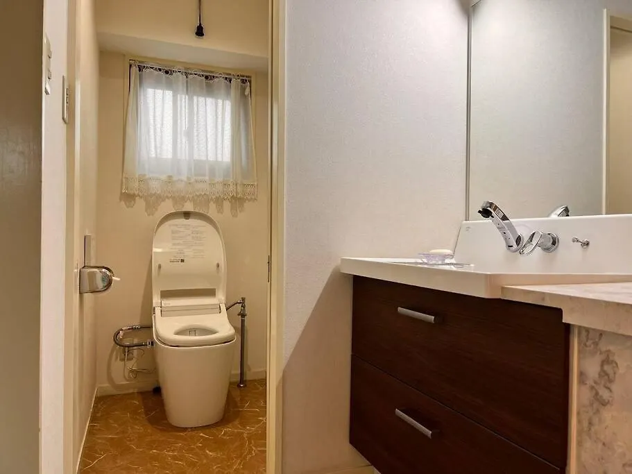 6楼整租公寓：机场附近的都市舒适住宿 Tokyo Apartment
